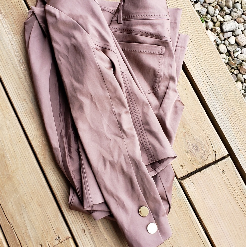Cache suit